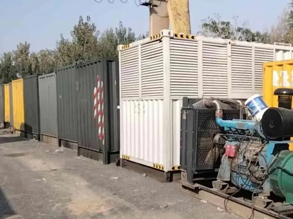 敦化200KW柴油发电机机组每小时油耗是多少?